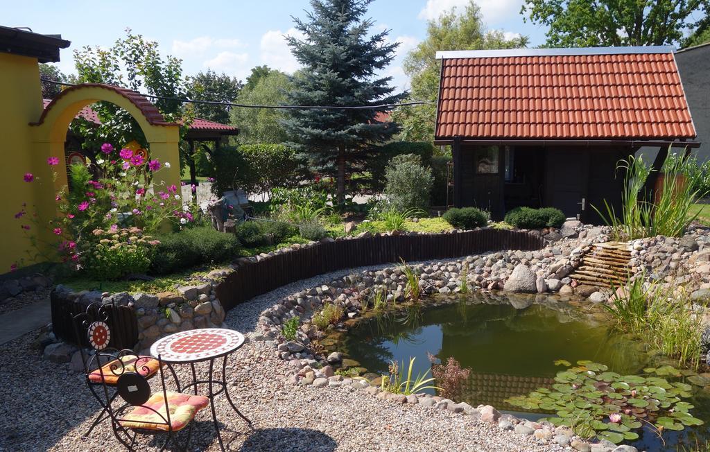 Ferienhaus "Am Gutspark" Alt Tucheband Екстер'єр фото